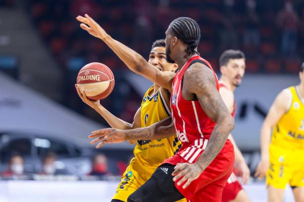 我们仍积极 我们仍积极